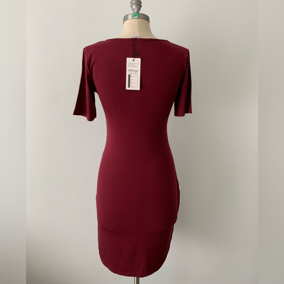 Burgundy tunic - Picture 2 of 2